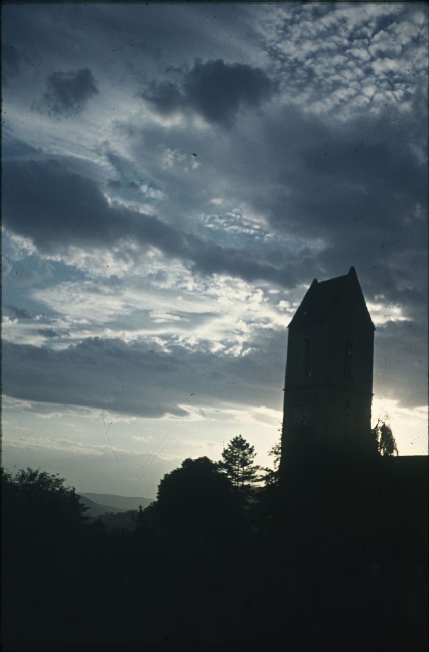 Fotografie, Gelterkinden, Kirche im Gegenlicht