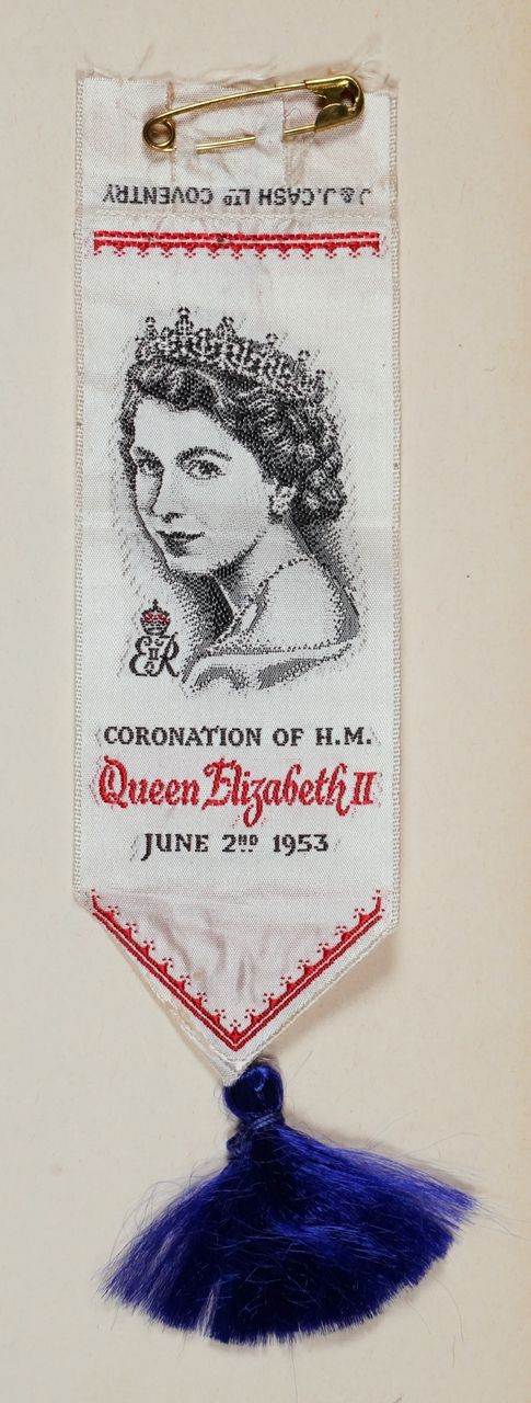 Seidenbild "Porträt Queen Elizabeth II"