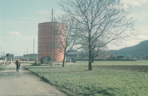Fotografie, Pratteln, Chästeli, neuer Tank