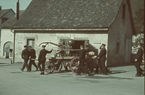 Fotografie, Aesch, Feuerwehr Instruktionskurs, alte Spritze
