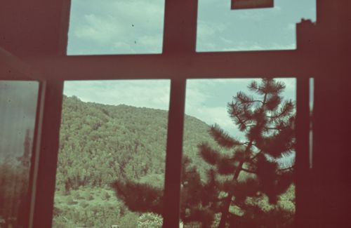 Fotografie, Liestal, Ausblick vom Pfarrhaus gegen Schleifenberg