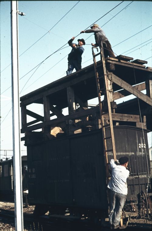 Fotografie, Waldenburgerbahn, Elektrifizierungsarbeiten im Bahnhof Liestal