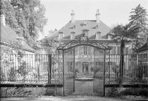 Fotografie, Sissach, Schloss Ebenrain, Ehrenhof
