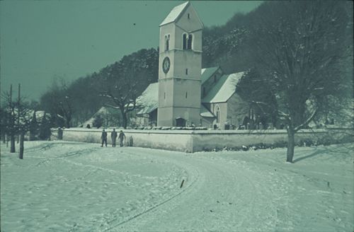 Fotografie, Lausen, Kirche mit Friedhof