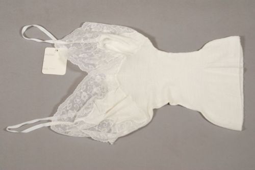 Kurzes Unterhemd mit Stickereispitze, für Damen
