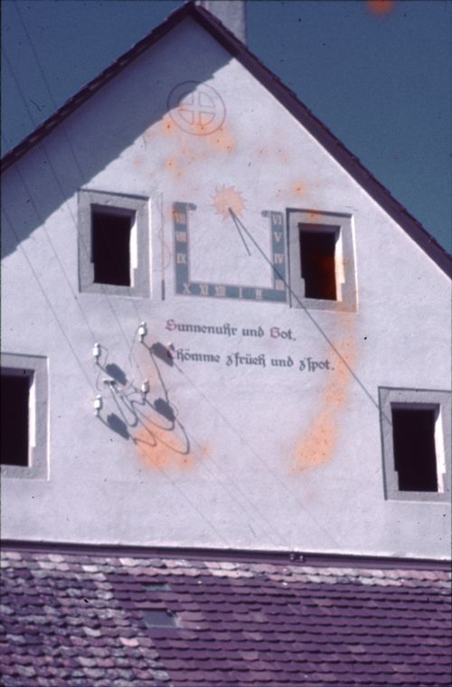 Fotografie, Bubendorf, neue Sonnenuhr
