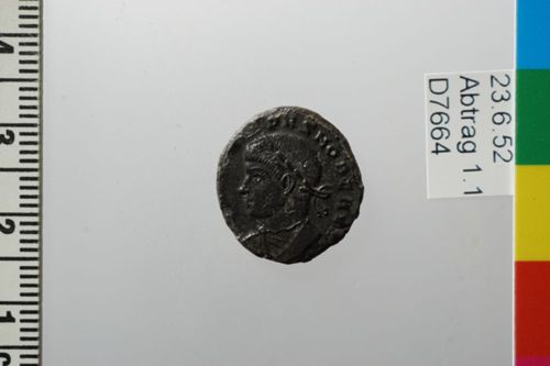Münze, AE3, Constantinus I. für Crispus Caesar