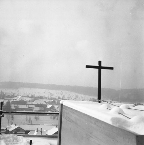 Fotografie, Liestal, katholische Kirche, Turmkreuz