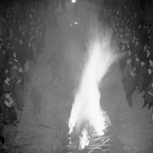 Fotografie, Liestal, Fasnacht, Feuerwagen, Rathausstr. vom Tor