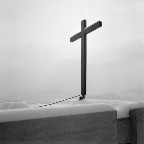 Fotografie, Liestal, katholische Kirche, Turmkreuz