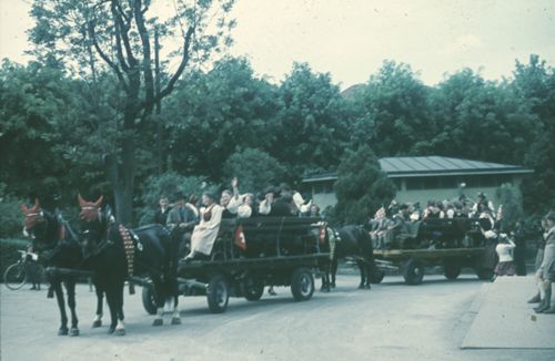 Fotografie, Liestal, Blueschtfahrt der Trachtengruppe