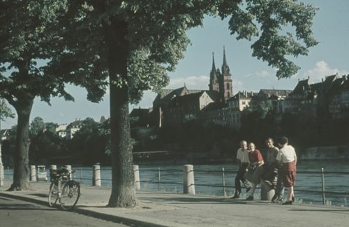 Fotografie, Basel, Unterer Rheinweg mit Münster