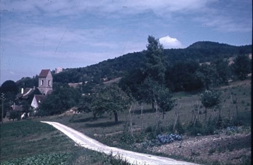 Fotografie, Läufelfingen, Kirche und Homburg