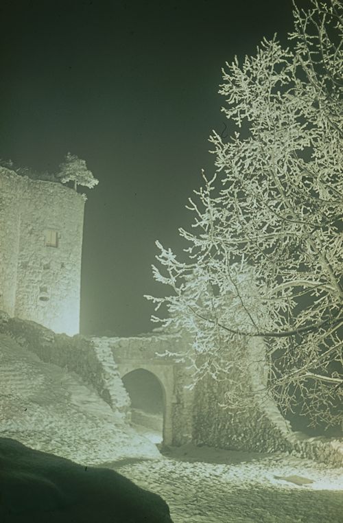 Fotografie, Dornach, Schloss Dorneck im Flutlicht