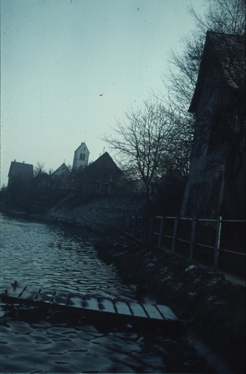 Fotografie, Kaiseraugst, Rheinufer mit Kirche