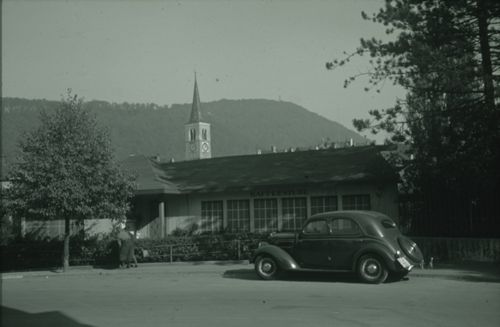 Fotografie, Liestal, Bahnhofplatz, Café "Post" (E. Stutz)