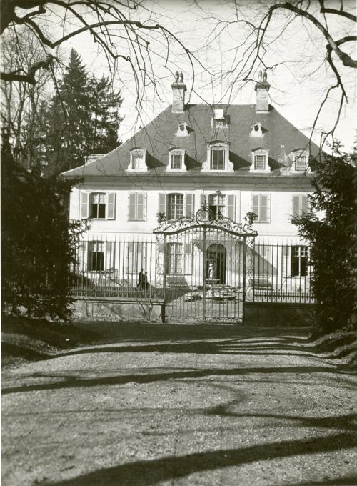 Fotografie, Sissach, Schloss Ebenrain, Tor zum Ehrenhof