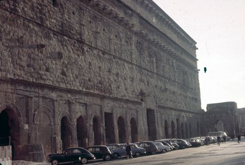 Fotografie, Historisches Gebäude in Frankreich