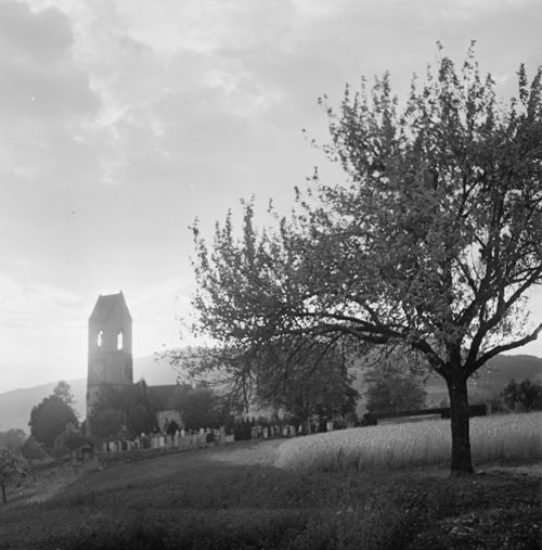 Fotografie, Gelterkinden, Kirche, Wolkenstimmung