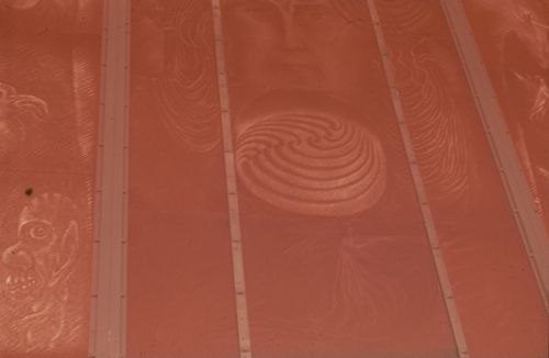 Fotografie, Dornach, rotes Fenster im Treppenhaus des Goetheanums