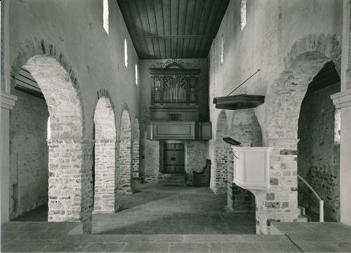 Fotografie, Schloss Spiez, Schlosskirche, Innenansicht nach Restaurierung