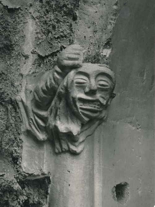 Fotografie, Schloss Spiez, Schlosskirche, Innenansicht, Figurenkapitell