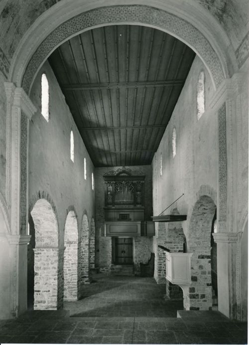 Fotografie, Schloss Spiez, Schlosskirche, Innenansicht nach Restaurierung