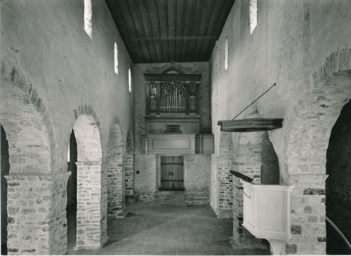 Fotografie, Schloss Spiez, Schlosskirche, Innenansicht nach Restaurierung