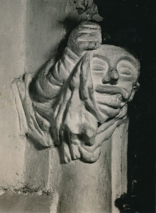 Fotografie, Schlosskirche Spiez, figürliches Kapitell